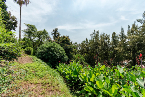 Maravillosa Casa En El Casco Historico De San Isidro Con Vista Al Rio, Lote Soñado De 2.310m2.