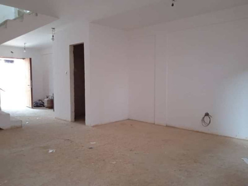 Imagen 4 de 13 de Vr Vendo Townhouse Naguanagua Urb. Quintas Del Norte