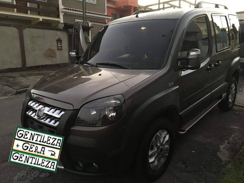 Fiat Doblo 2016 1.8 16v Adventure Flex 5p