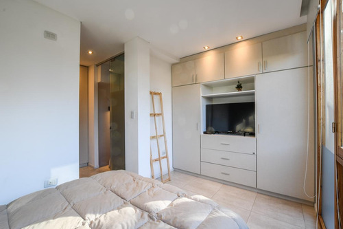 Imagen 13 de 19 de Departamento Duplex De 1 Dormitorio En Venta Con Parrillero Centro