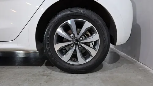 Kia Rio 1.6 EX AUTO