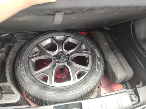 Jeep Renegade 1.8 Latitude 4x2 At