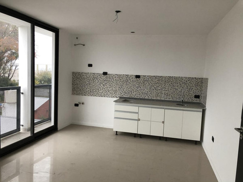 Imagen 9 de 14 de Departamento Monoambiente En Alquiler - Villa Morra I - Pilar