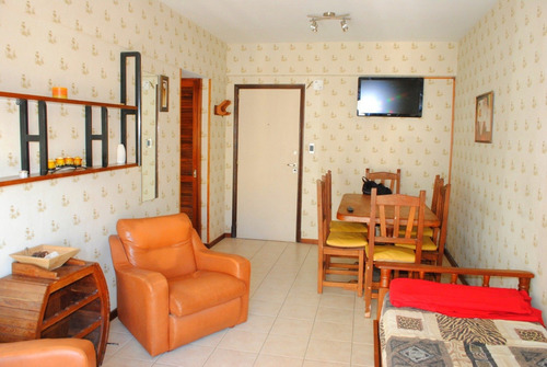 Imagen 2 de 9 de Z/torreon. Departamento De 2 Ambientes Con Balcon.
