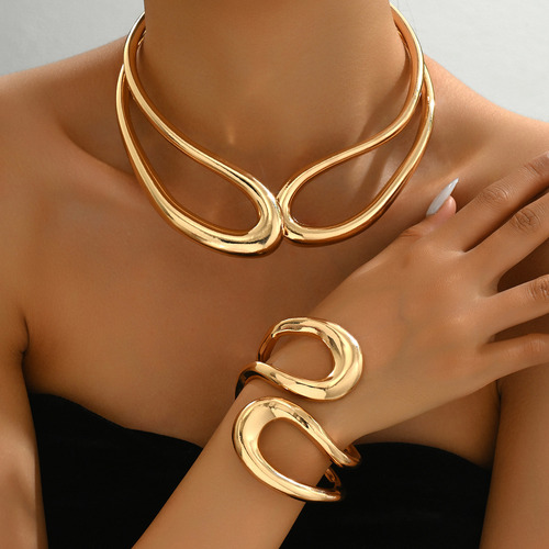 Collar Y Pulsera De Metal Con Doble CĂrculo