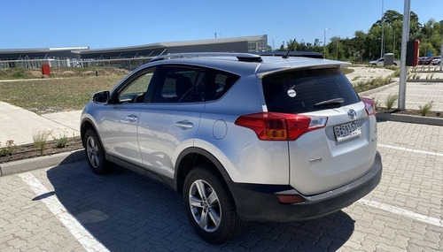 Toyota Rav4 2.0 2015