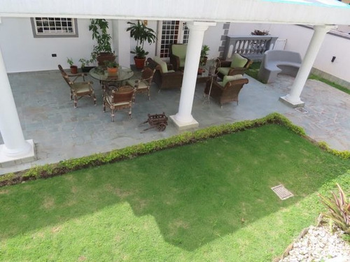Imagen 13 de 14 de En Venta Casa En Macaracuay Mls #22-1374 R A H Pablo V