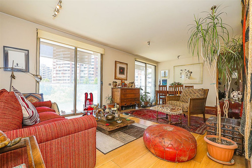 Departamento En Venta De 1 Dorm. En Las Condes