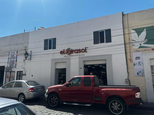 Local A 50m Mercado La Cruz Dos Niveles, Muy Espacioso