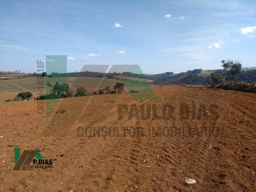 Imagem 17 de 18 de Linda Chácara Em Pedra Bela, Ideal Para Quem Busca Tranqüilidade E Segurança No Circuito Das Águas - Ch0276