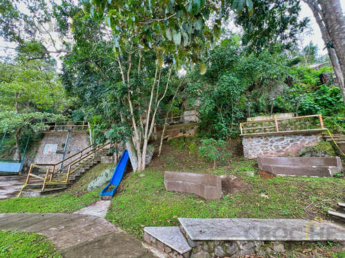 Terreno En Venta Zona Plaza Monte Magno Xalapa Veracruz, Ubicado En El Fraccionamiento La Cúspide Residencial Nueva Etapa.