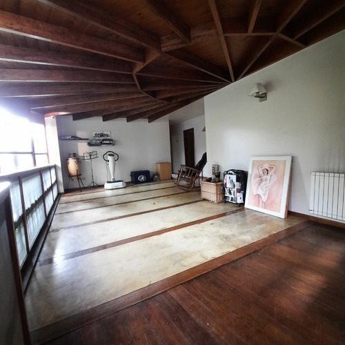 Imagen 28 de 30 de Impecable Chalet De Categoría En El Barrio Grosellar