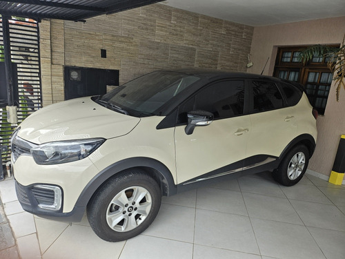 Renault Captur 1.616v Intense Sce X-tronic 5p