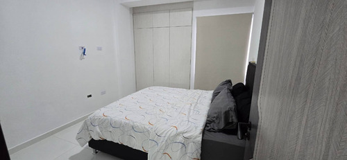 251344 Se Vende En Colinas De Guataparo Townhouse Remodelado Con Planta 100% Fp