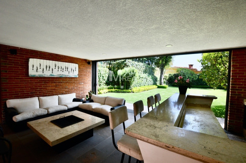 Imagen 25 de 30 de San Jerónimo Lídice - Casa Con Alberca En Venta / House Wit