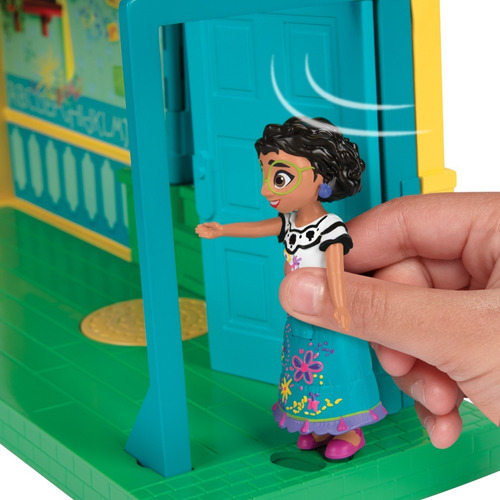 Imagen 4 de 7 de Casa Madrigal Mirabell Habitacion Playset Disney Encanto