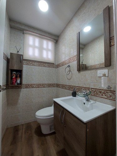 Best House Vende Espectacular Casa En San Antonio De Los Altos Secto El Amarillo
