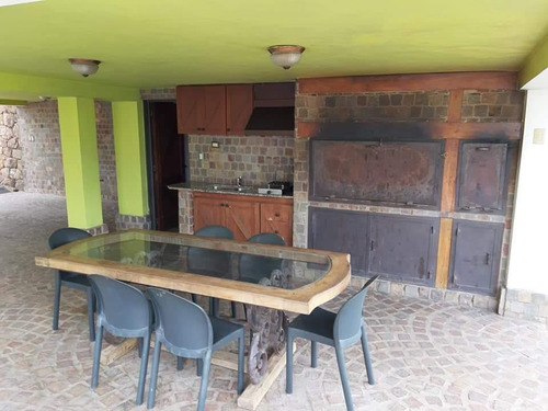 Imagen 13 de 28 de Casa En Venta 3 Dormitorios - Villa Del Lago - Carlos Paz
