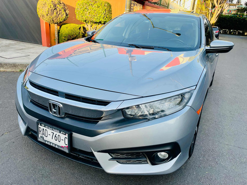 Honda Civic 1.5 Turbo Touring I-style Cvt