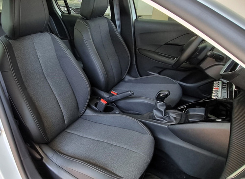 Peugeot 208 Allure