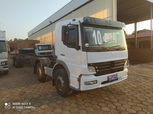 Imagem 1 de 3 de Mercedes Benz 2425 8x2