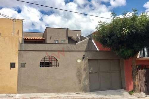 Imagen 3 de 14 de Casa En Venta En La Lejona En San Miguel De Allende