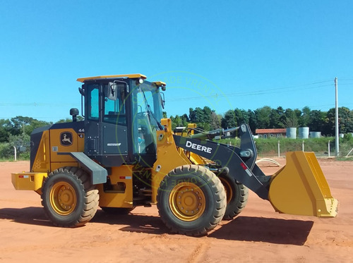 Pá Carregadeira John Deere 444g Ano 2022 Com 835 Horas