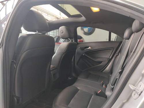 Mercedes Benz Cla 180 1.6cc A/t A/a 2017