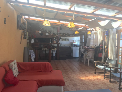 Casa En Venta En Pinares En Excelente Lugar Próximo A Todo !