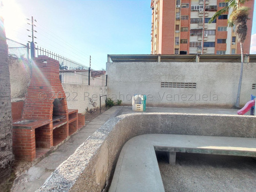 Imagen 16 de 16 de Apartamento Venta Andres Bello Las Delicias Estef 22-20008
