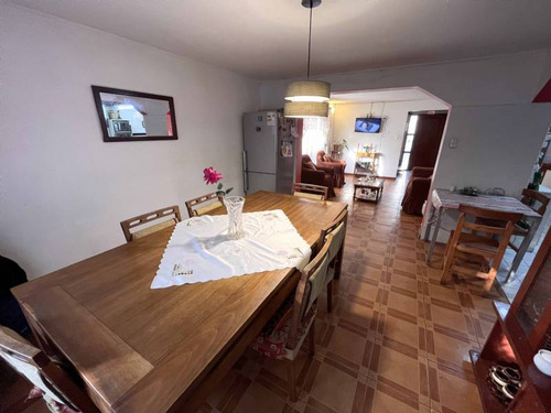 Se Vende Amplia Casa 3d 2b Ñunoa, Villa Salvador Cruz Gana