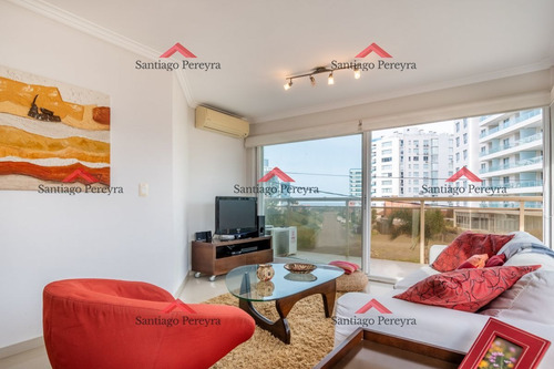 Imagen 2 de 27 de Moderno Apartamento De 3 Dormitorios A Pocas Cuadras Del Mar En Venta, Playa Brava