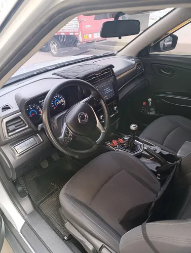 SsangYong Tivoli 1.6l