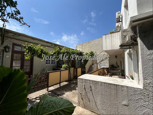 En Venta Oportunidad Complejo De 5 Apartamentos, Colonia