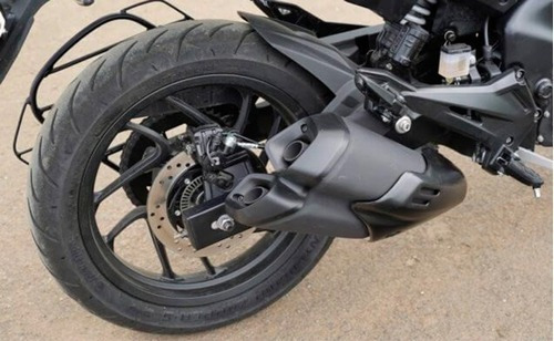 Imagen 9 de 25 de Bajaj Dominar 250 Cañuelas