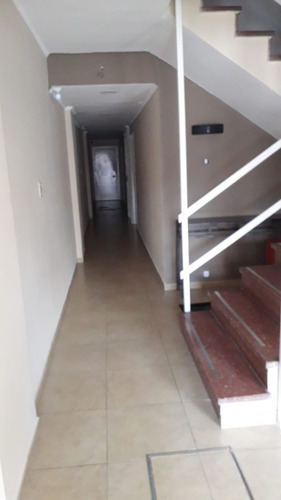 Imagen 3 de 14 de Departamento Dos Ambientes Venta Lanus Oeste