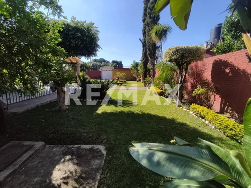 Casa En Venta En Morelos, Pueblo De Cocoyoc Un Nivel