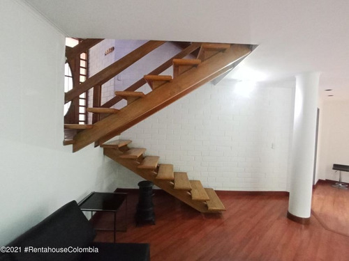 Casa En Loma Del Tesoro(medellin) Rah Co: 21-1491