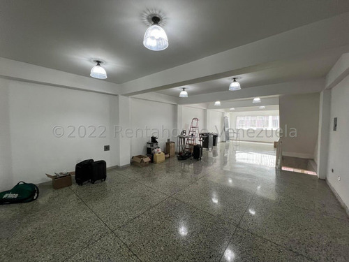 Estupendo Edificio Comercial 500 Mts En Alquiler Chacao I