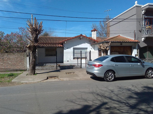 Imagen 1 de 6 de Casa En Venta En Ranelagh 3 Ambientes