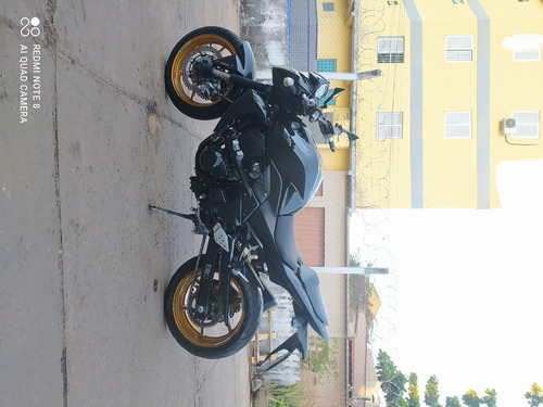 Moto Z750 Ano 2012/abs - Abaixou R$23.500,00