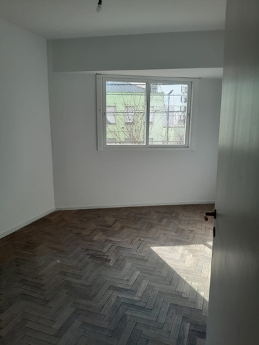 Venta! Departamento 4 Ambientes -a Refaccionar- Av San Martin 6300 Villa Devoto