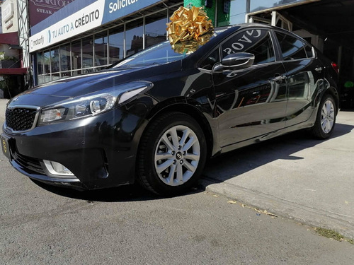 Imagen 1 de 13 de Kia Forte 2.0 Ex At 2018