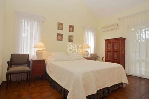Casa En Venta 4 Dormitorios En San Rafael- Ref: 5217