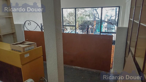 Imagen 6 de 8 de Local En El Centro De San Isidro!!