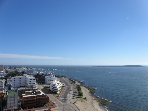 Alquiler Temporario De Apartamento 3 Dormitorios En Penínsul