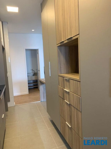Imagem 4 de 8 de Apartamento - Alphaville - Sp - 634401