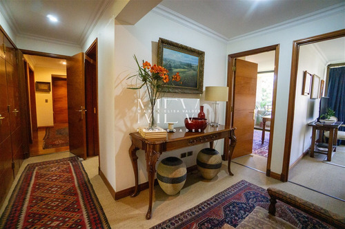 Departamento En Venta De 4 Dorm. En Lo Barnechea