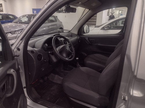 Peugeot Partner Furgon 1.6 Nafta