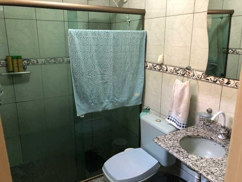 Imagem 12 de 15 de Ampla Casa Com 4 Quartos Em Condomínio Fechado. Ótima Localização, Próximo À Padaria, Supermercado, Escolas, Estação De Trem E Via Light - Sicn40001
